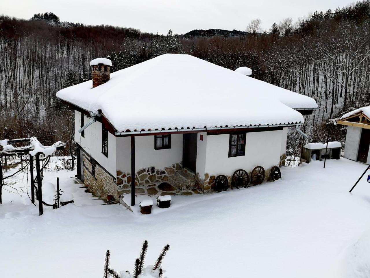 Къща За Гости Ножери Tryavna Luaran gambar