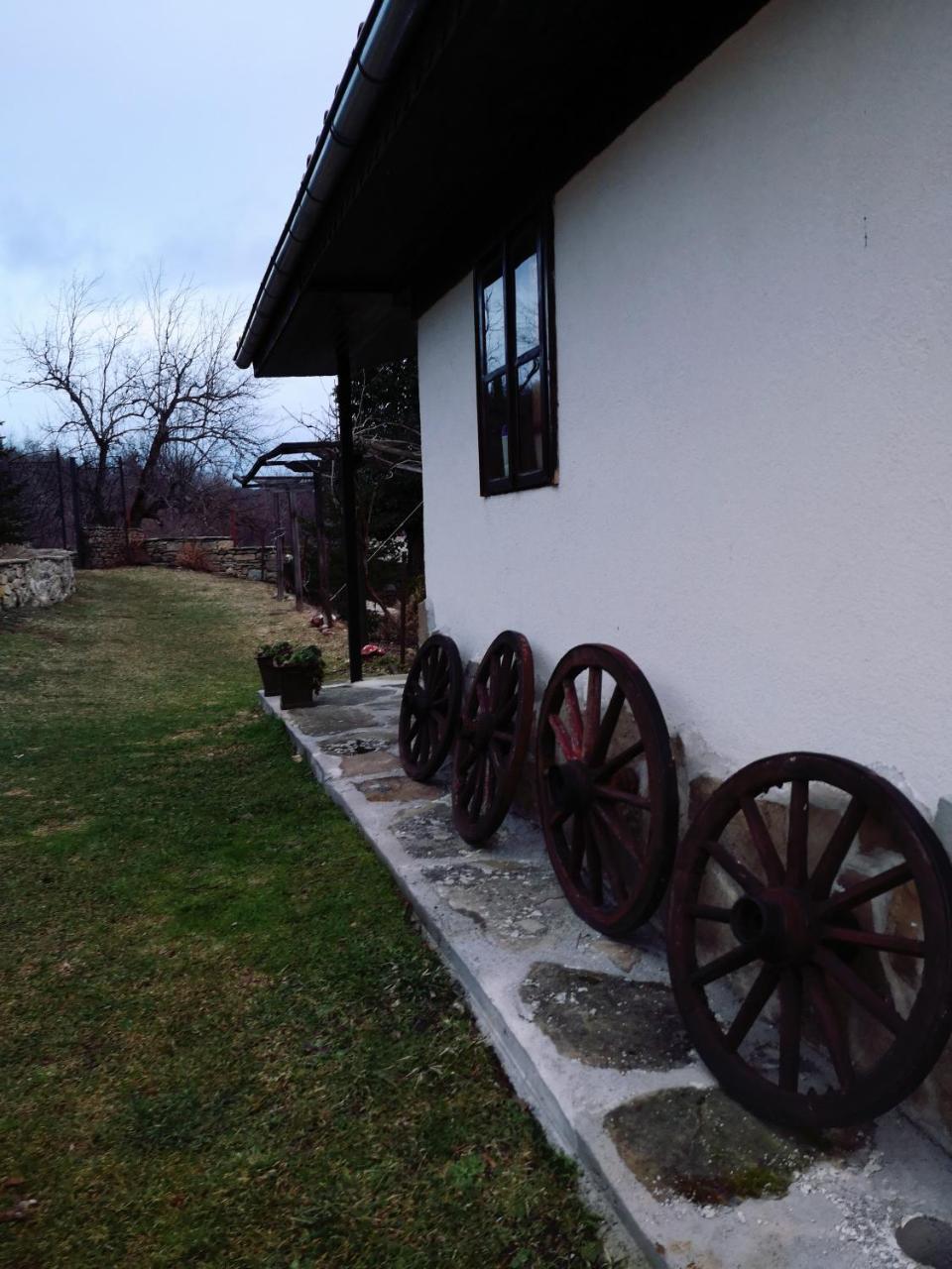 Къща За Гости Ножери Tryavna Luaran gambar